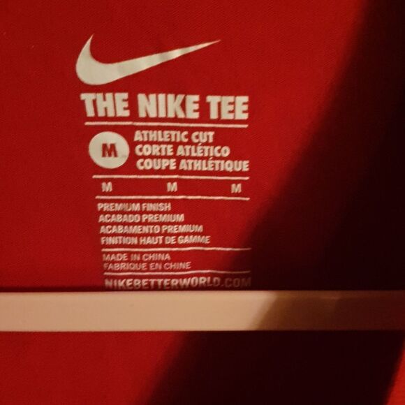 Nike Athletic Cut Hi-Low Tee sz M - Picture 3 of 5